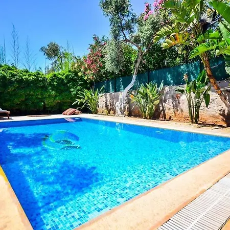 Willa Sleeps 4 Pool Air Con Wifi Bitez